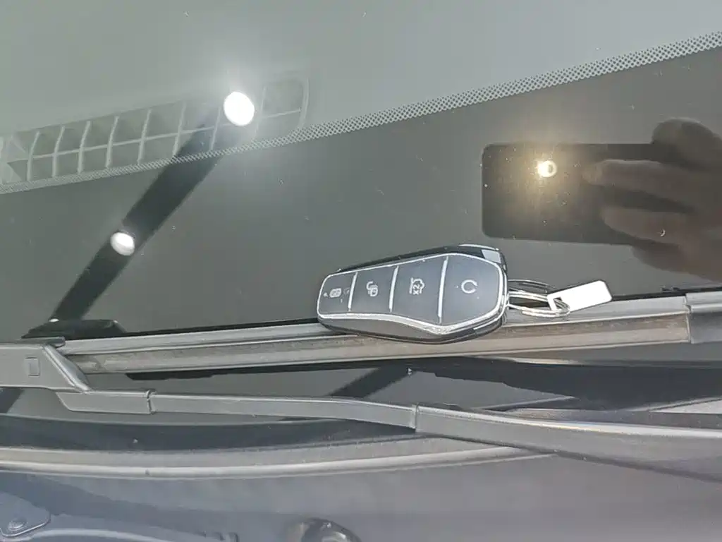 BYD Seal 05 DM-i — фото 8