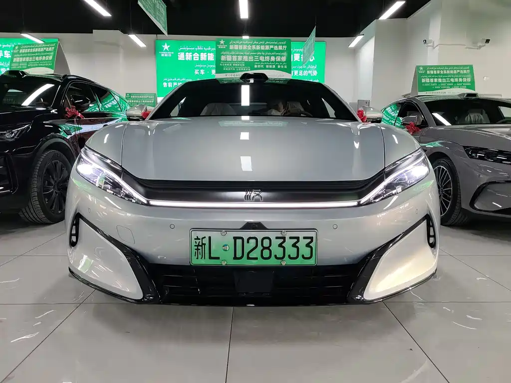 BYD Han L — фото 2