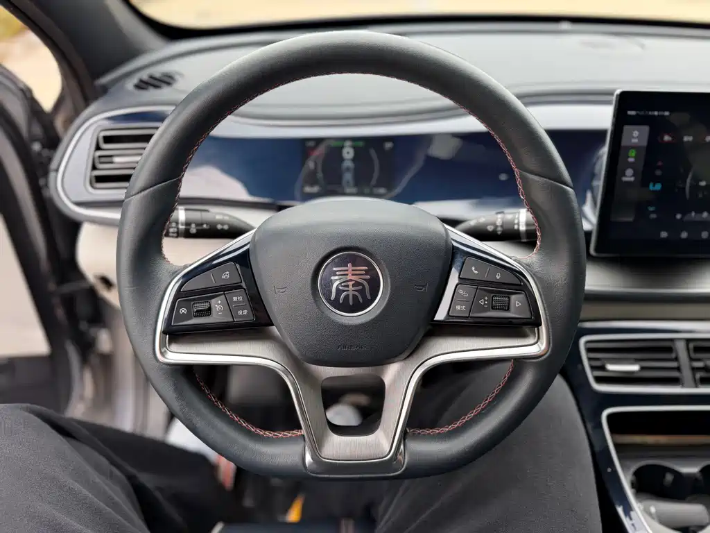BYD Qin PLUS — фото 15