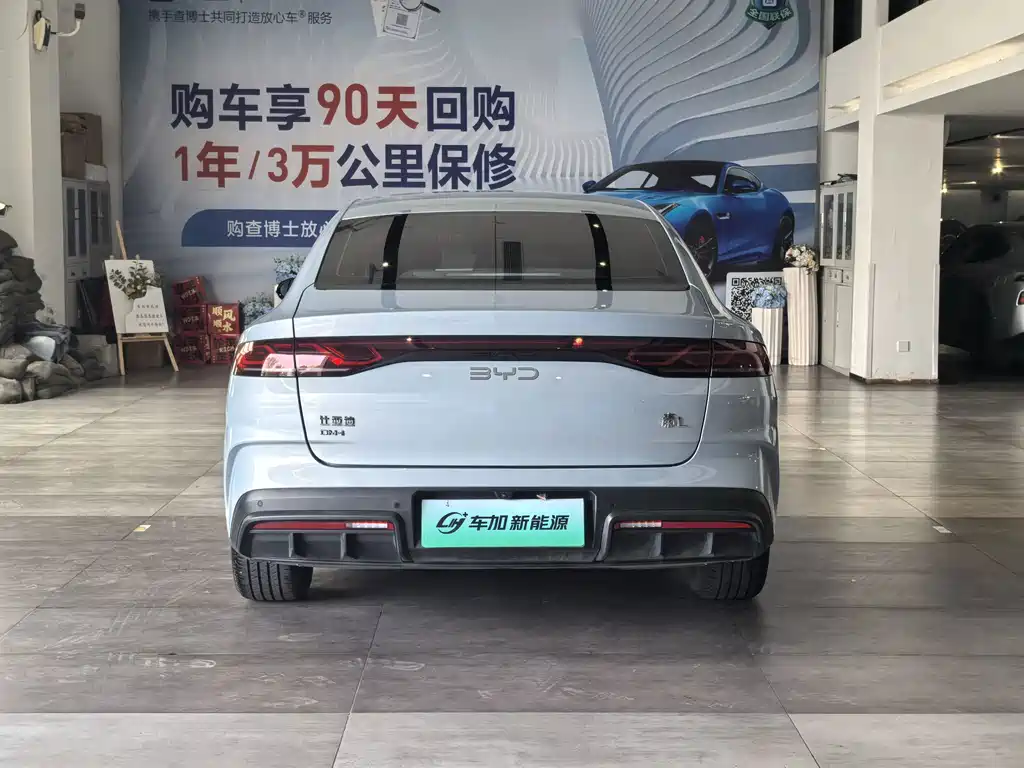 BYD Qin L — фото 7