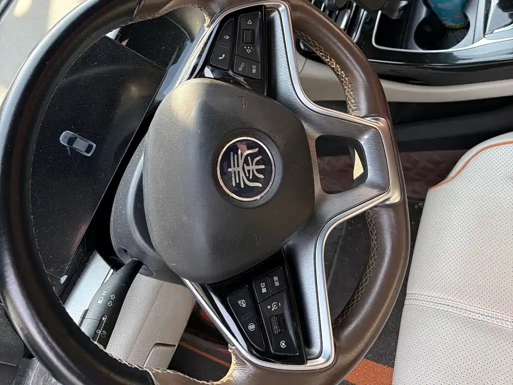 BYD Qin PLUS — фото 13
