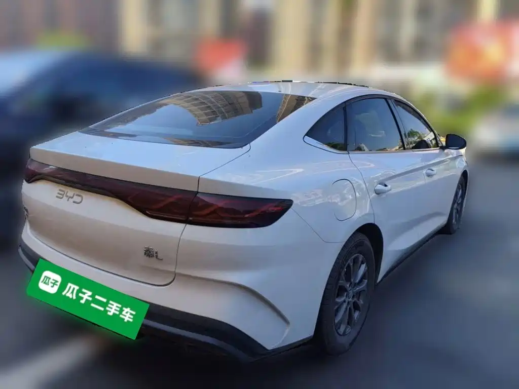 BYD Qin L — фото 4