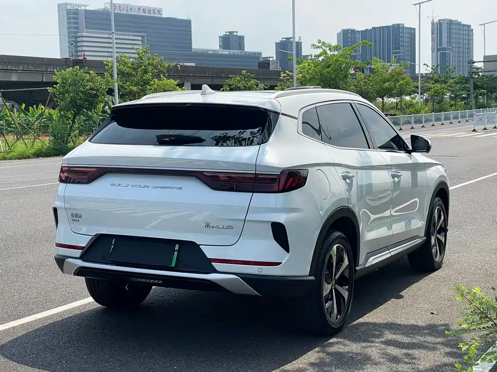 BYD PLUS New Energy — фото 9