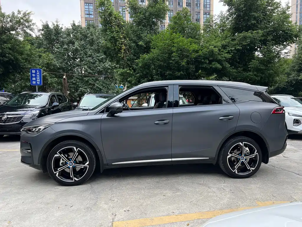 BYD Tang New Energy — фото 4