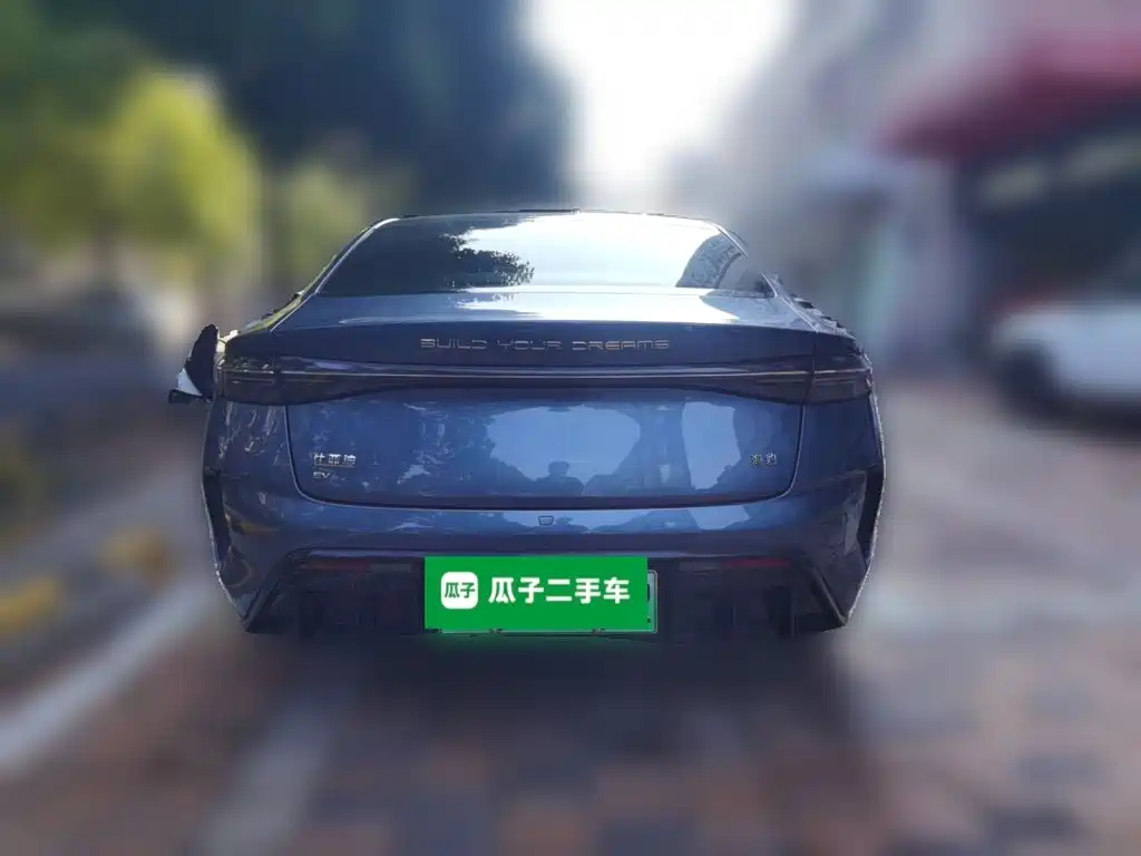 BYD Seal — фото 3