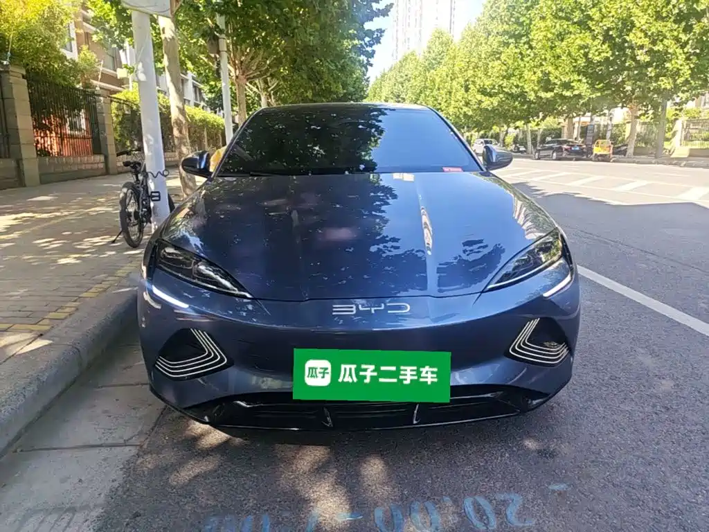 BYD Seal — фото 2