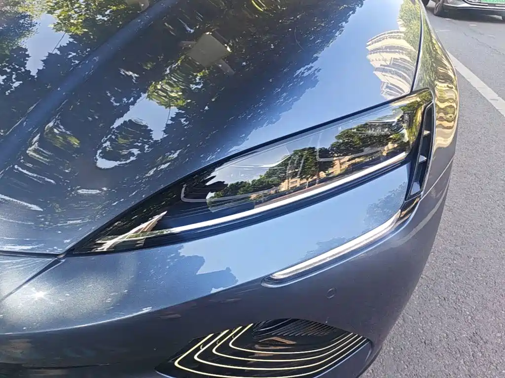 BYD Seal — фото 17