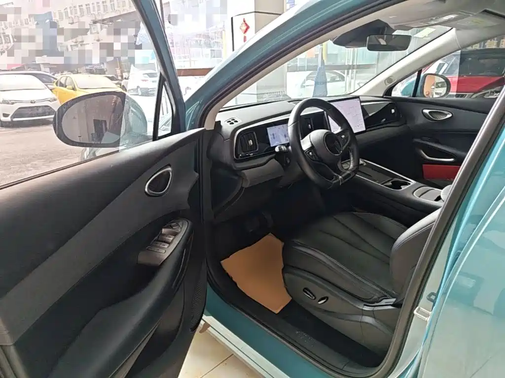 BYD Sealion 05 EV — фото 15