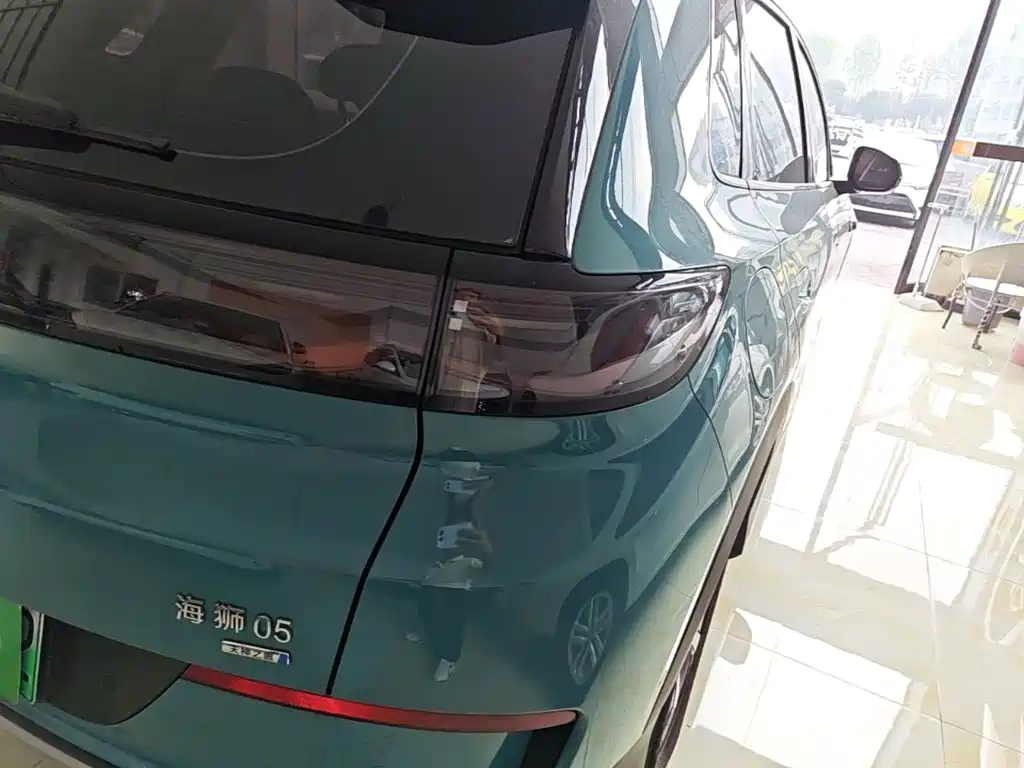 BYD Sealion 05 EV — фото 7