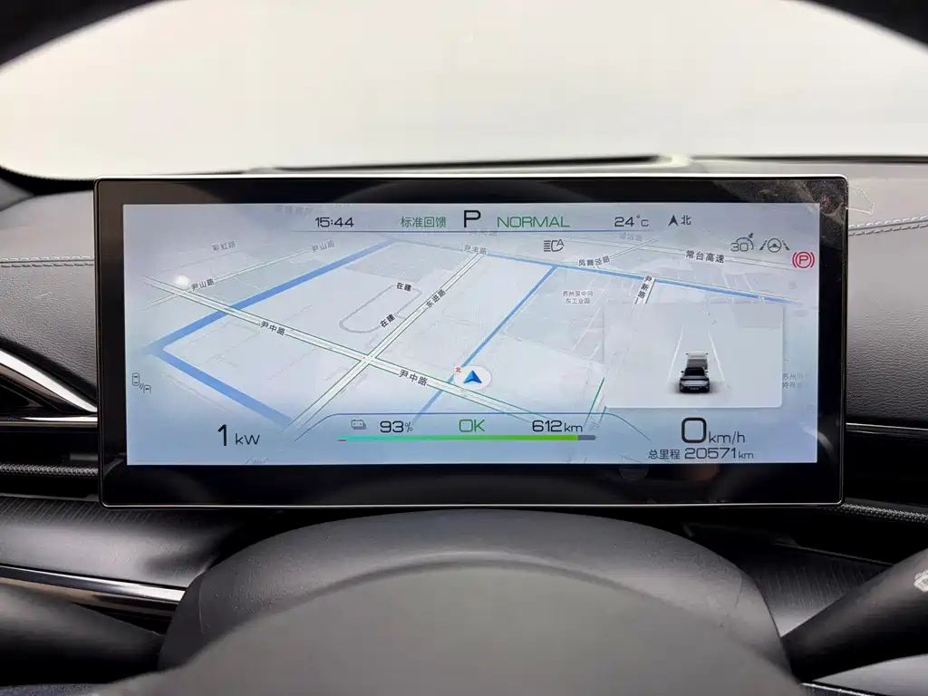 BYD Seal — фото 16