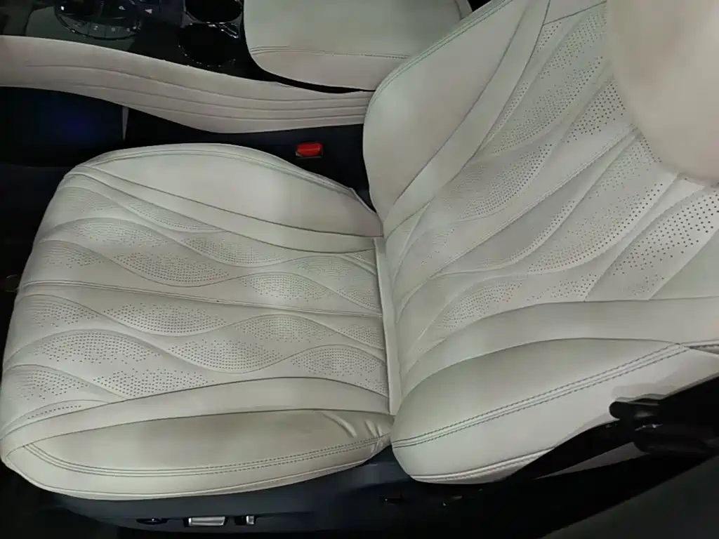 BYD Seal 06GT — фото 14