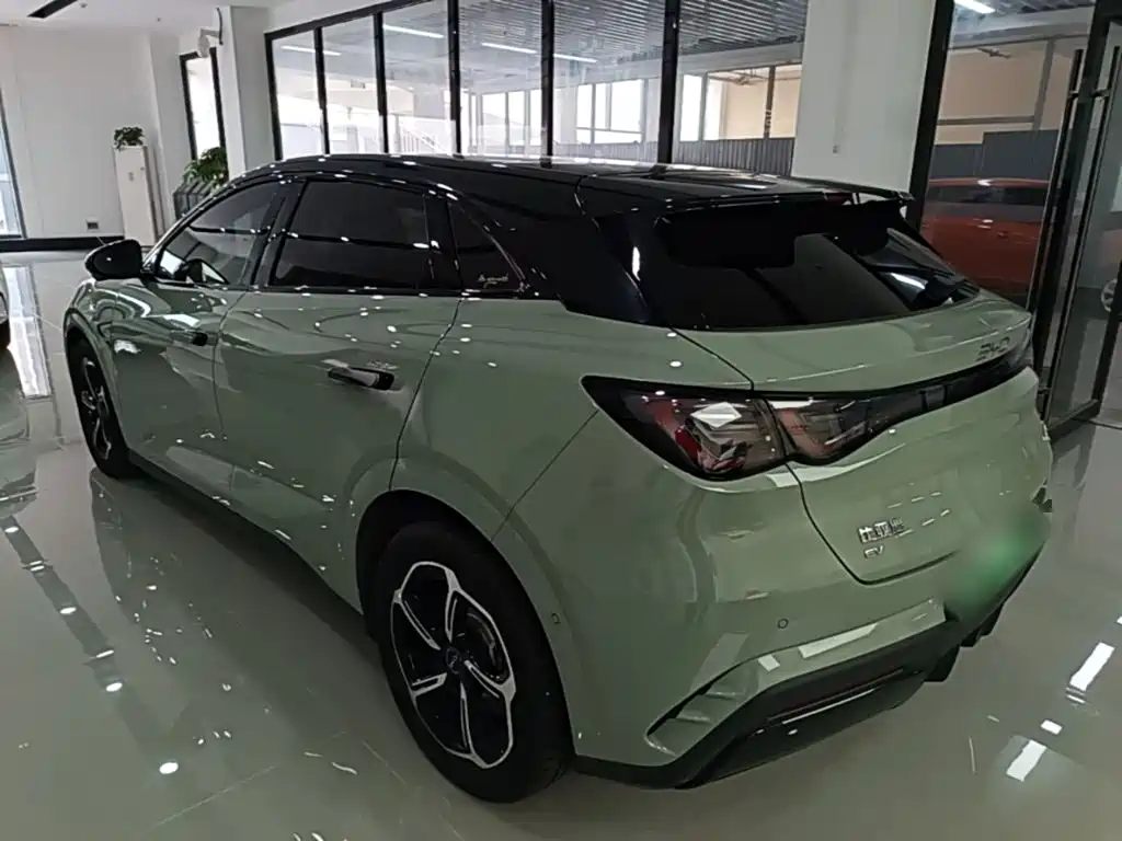 BYD Seal 06GT — фото 4