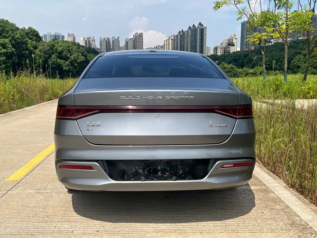 BYD Qin PLUS — фото 9