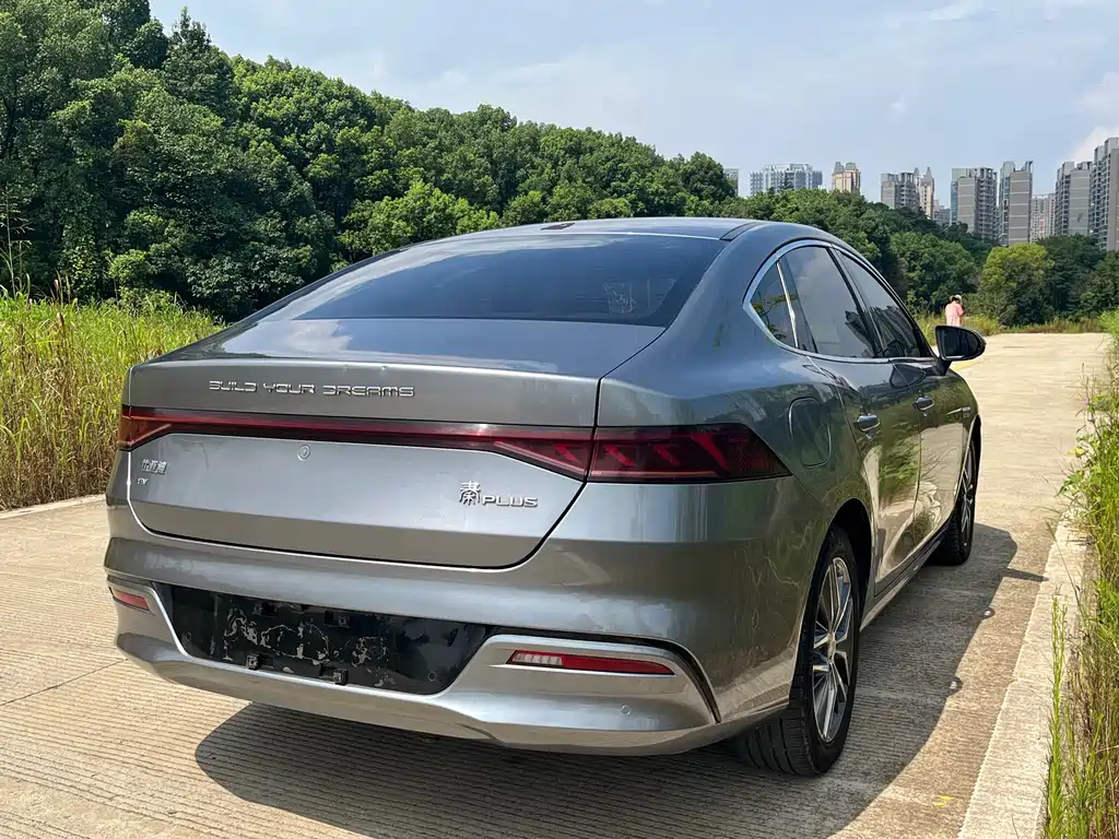 BYD Qin PLUS — фото 10