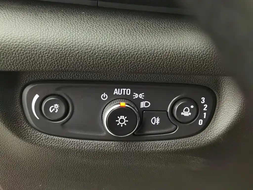 Buick Regal — фото 21