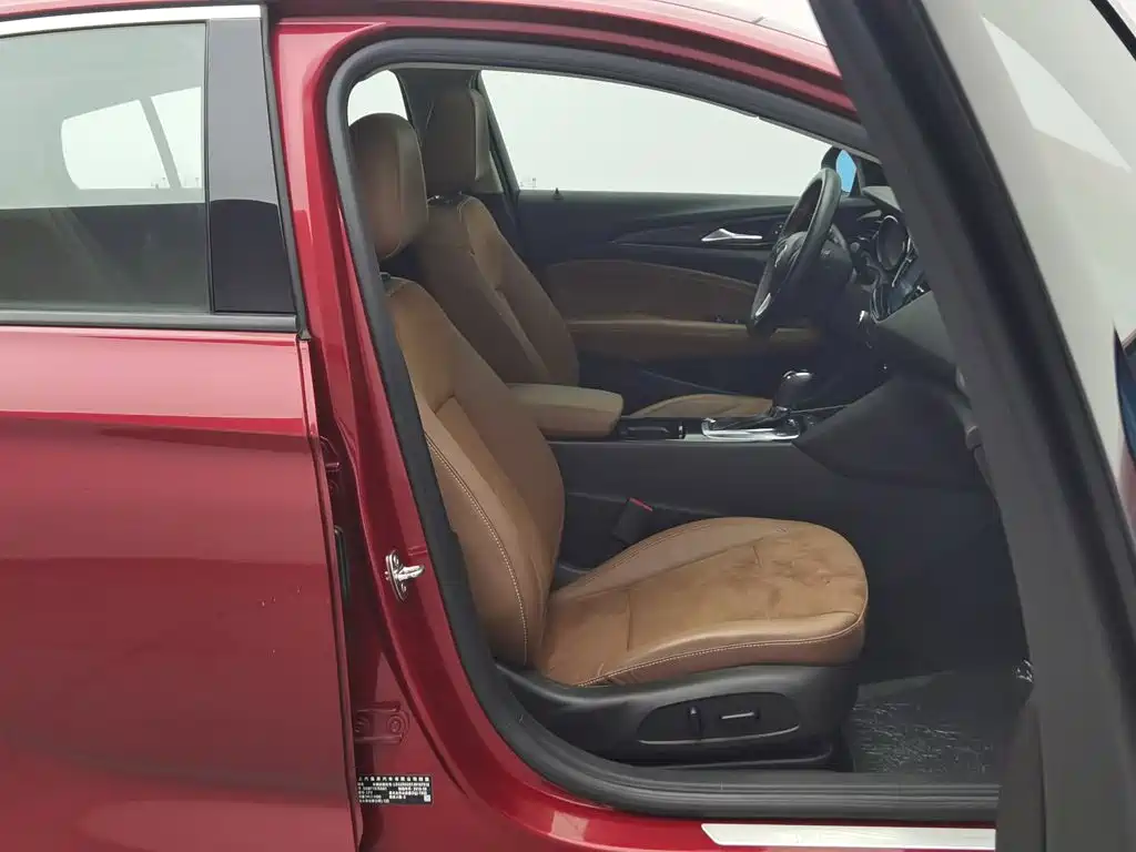 Buick Regal — фото 23