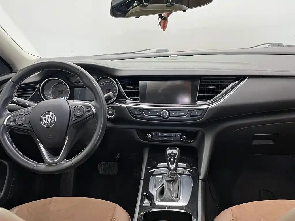 Buick Regal — фото 7