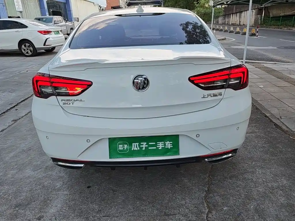 Buick Regal — фото 5