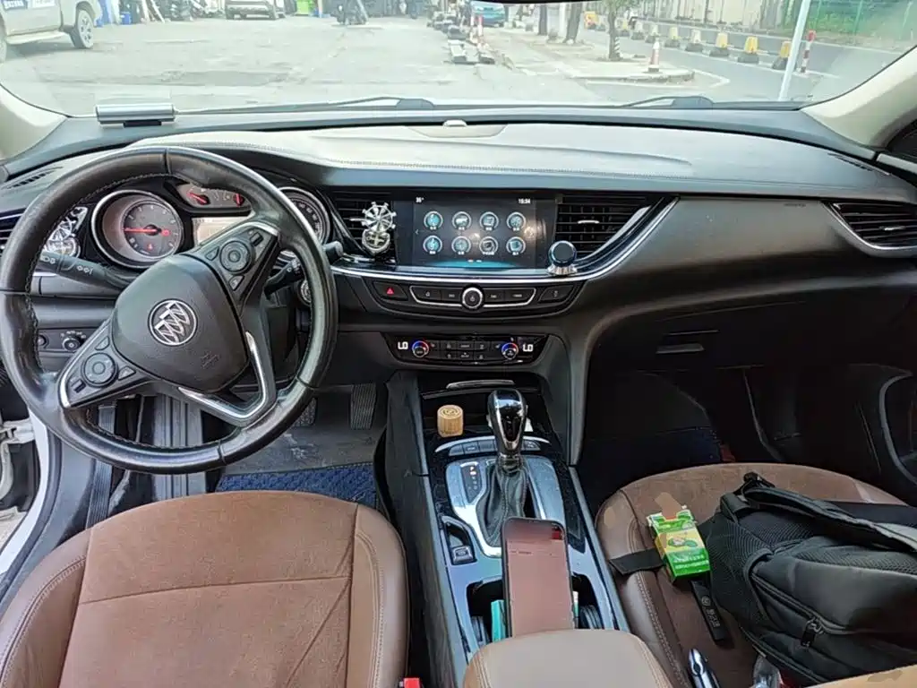 Buick Regal — фото 9