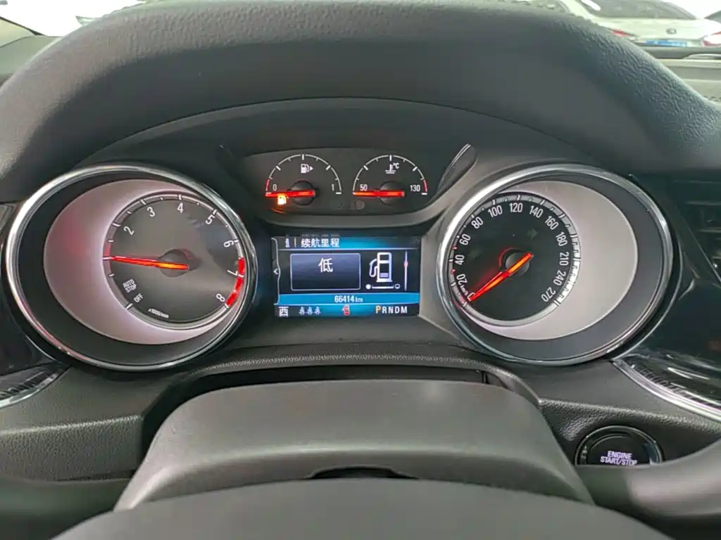 Buick Regal — фото 11