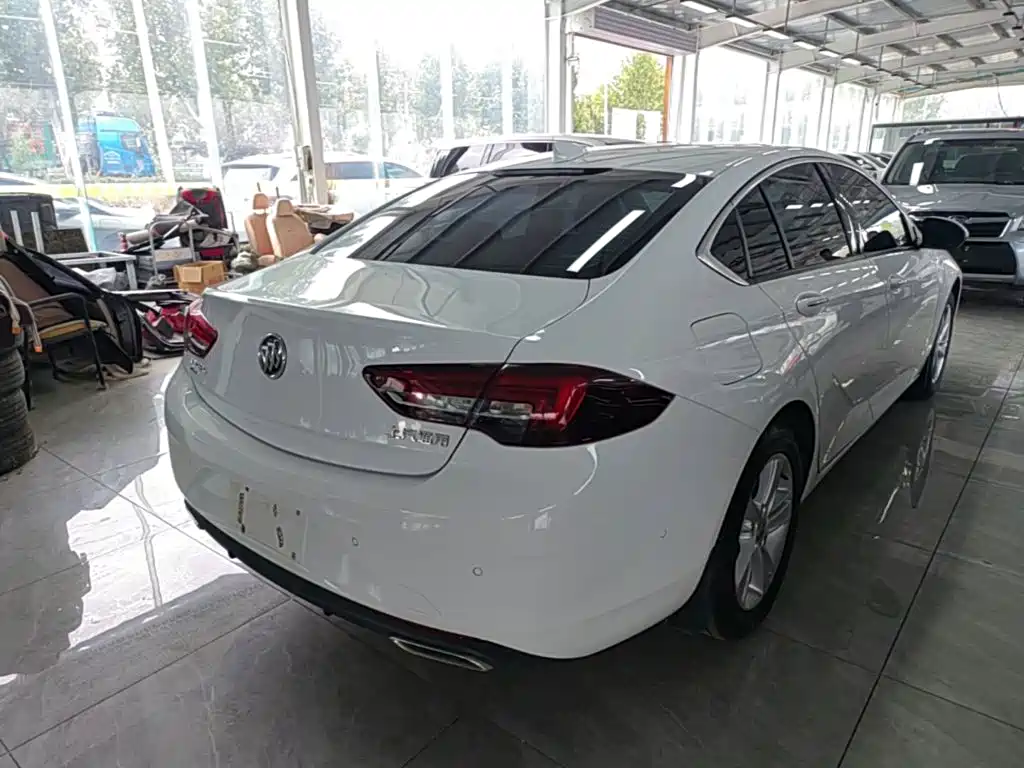Buick Regal — фото 6