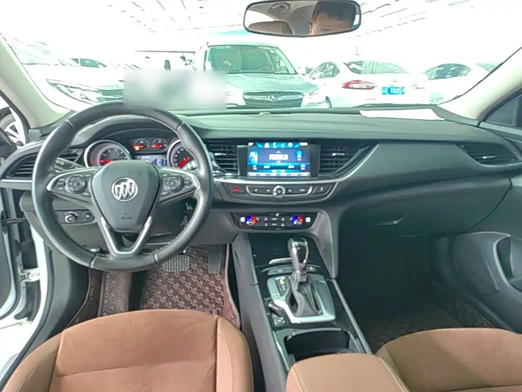Buick Regal — фото 9