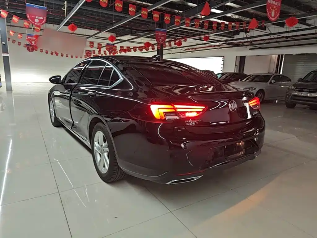 Buick Regal — фото 4
