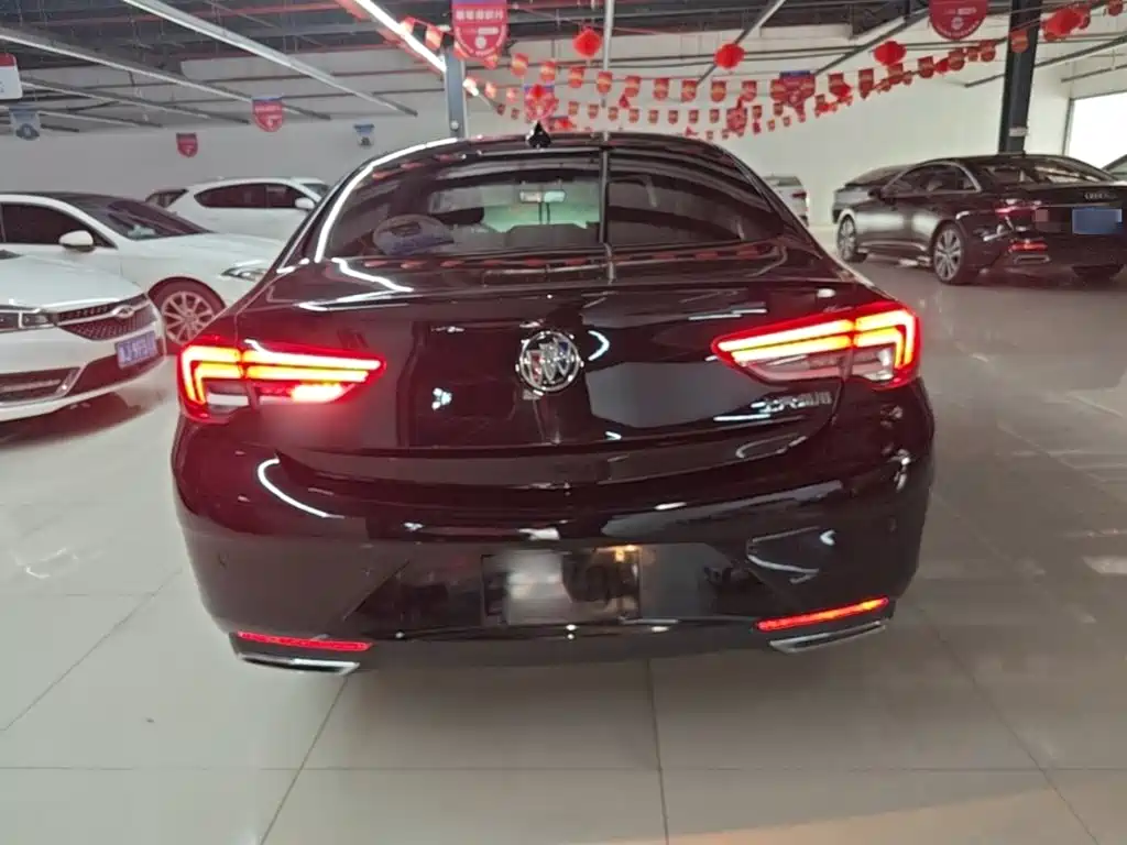 Buick Regal — фото 5
