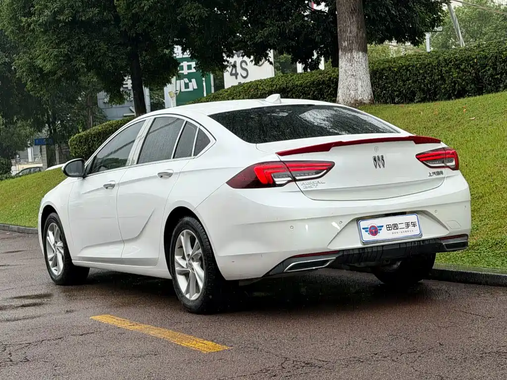 Buick Regal — фото 4