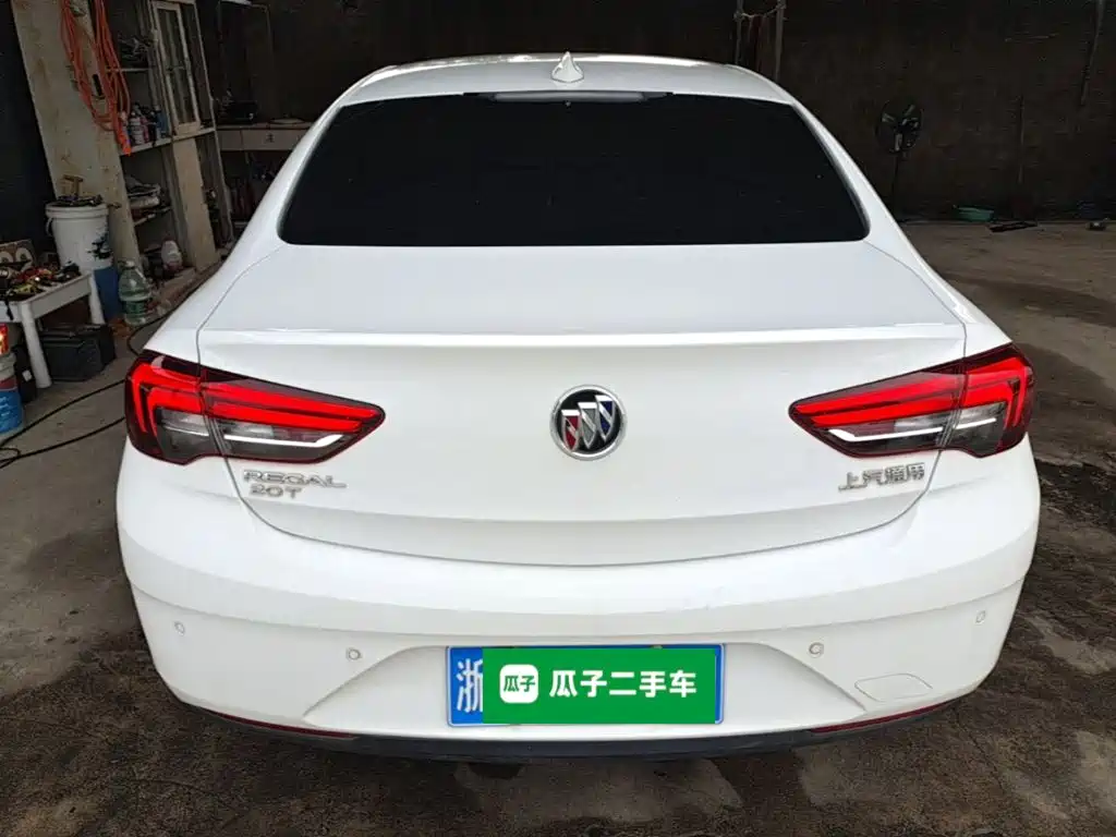Buick Regal — фото 3