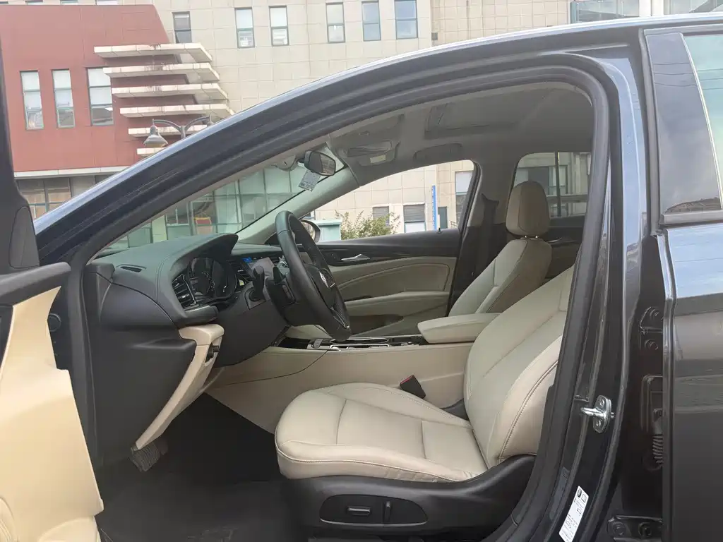 Buick Regal — фото 8