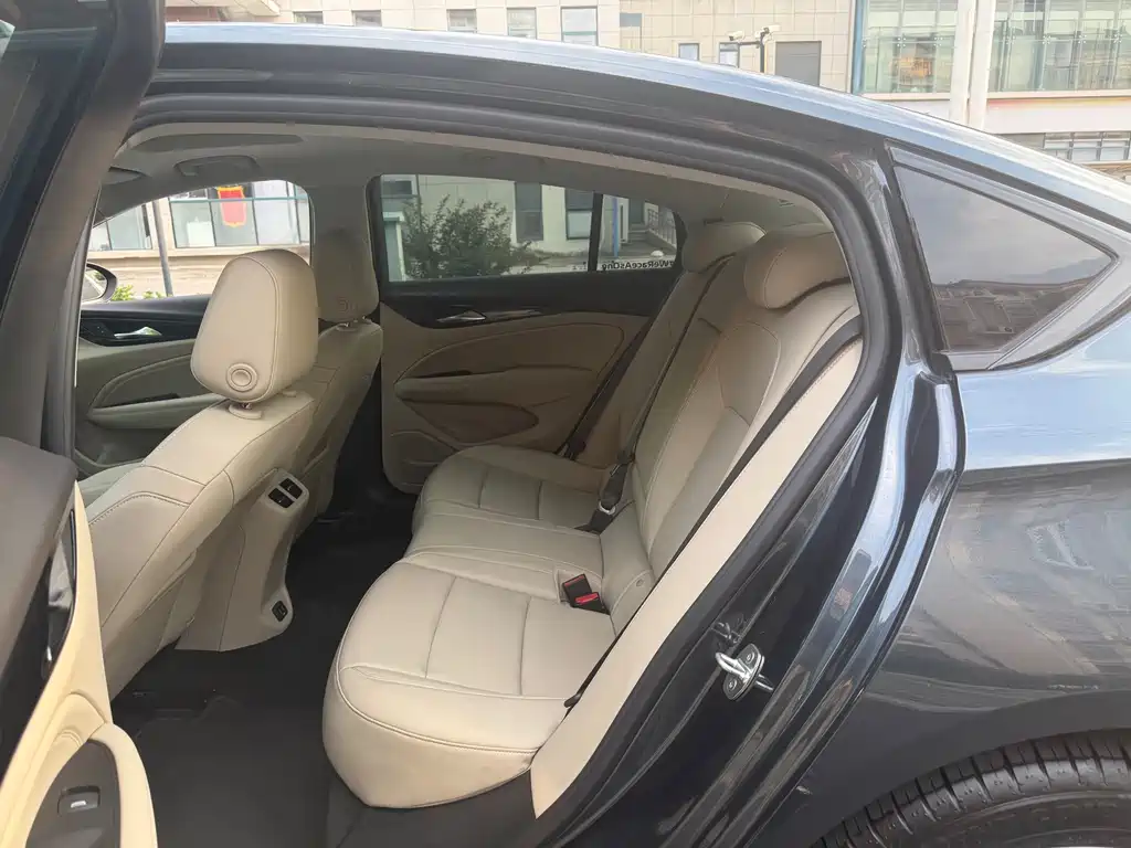 Buick Regal — фото 9