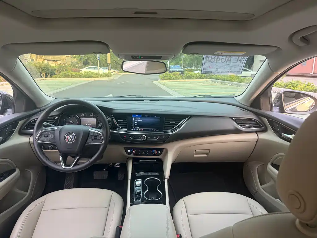 Buick Regal — фото 10