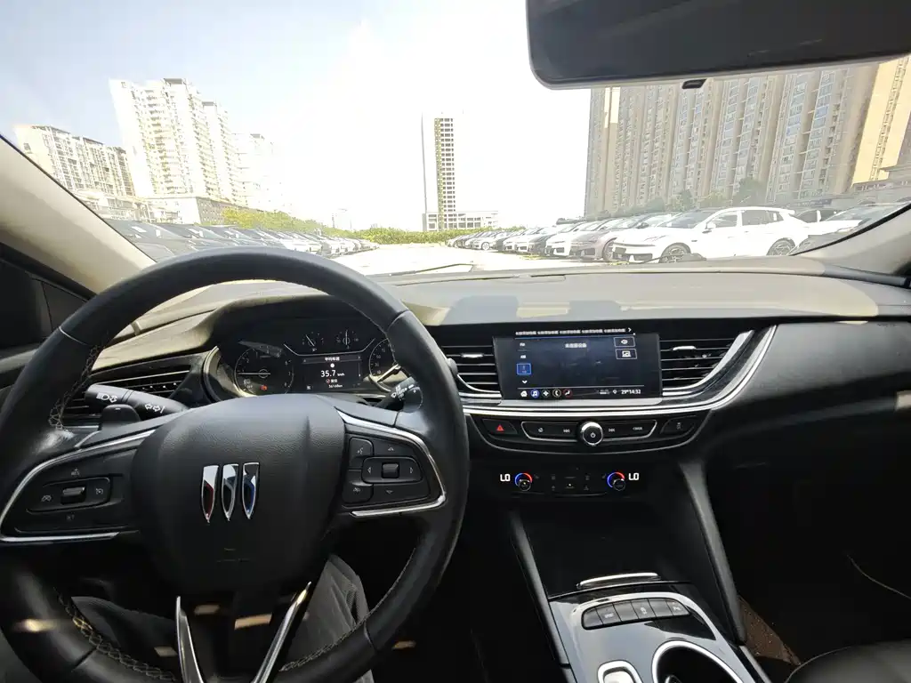 Buick Regal — фото 5