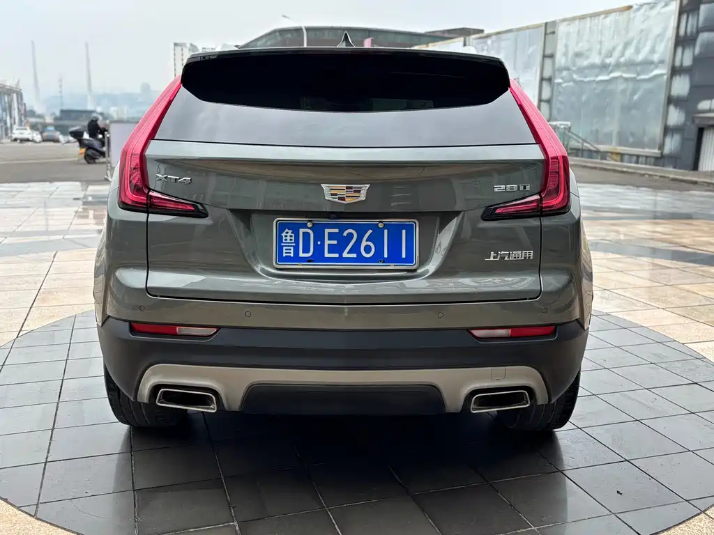Cadillac XT4 — фото 5