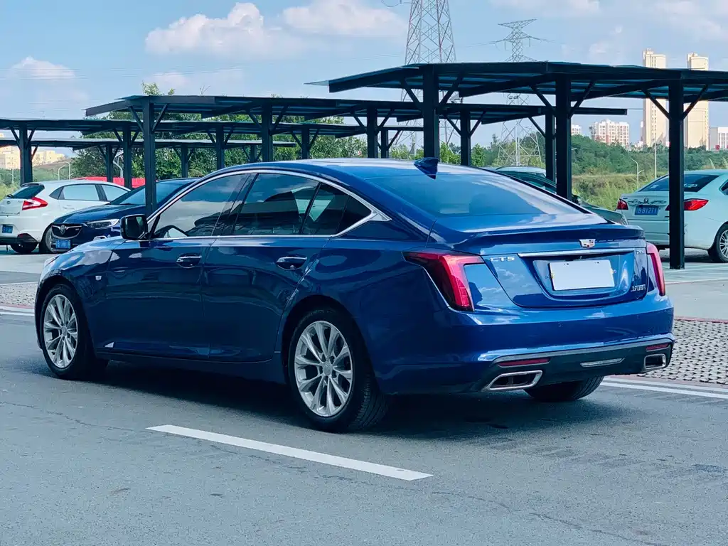 Cadillac CT5 — фото 5