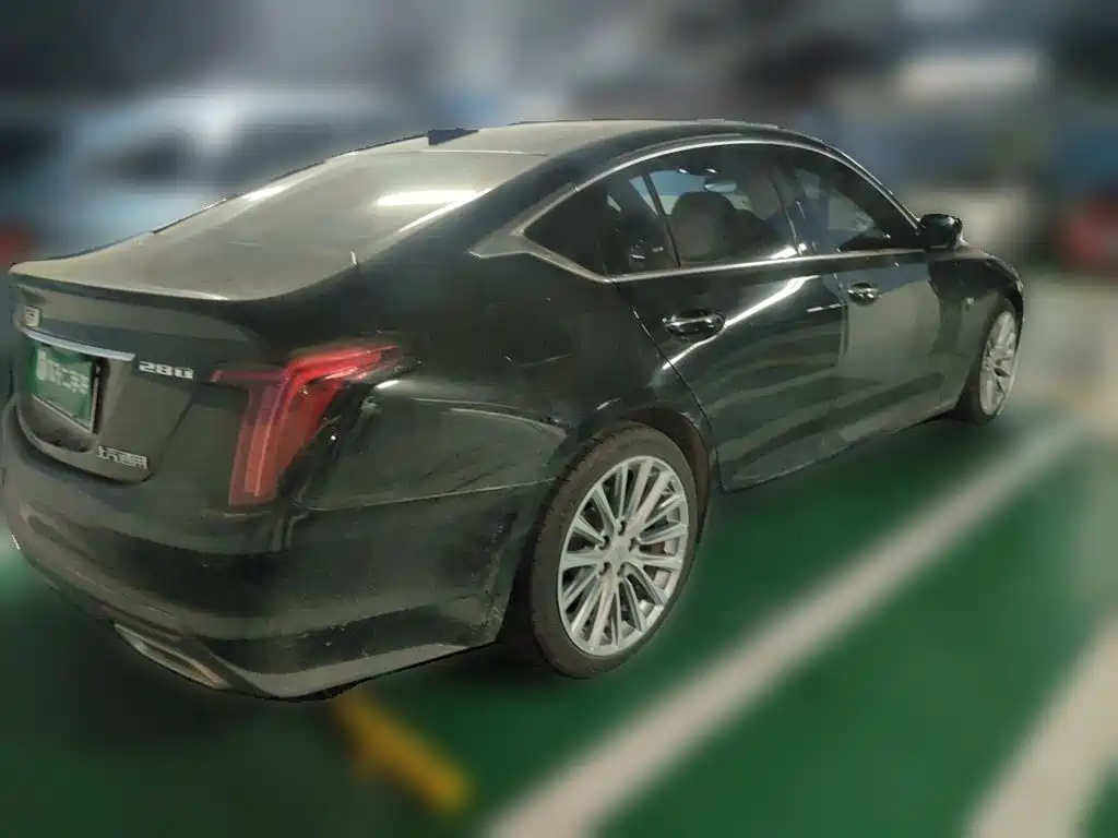 Cadillac CT5 — фото 4