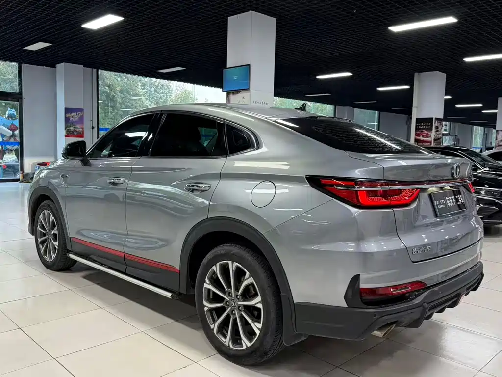 Changan CS85 COUPE — фото 4