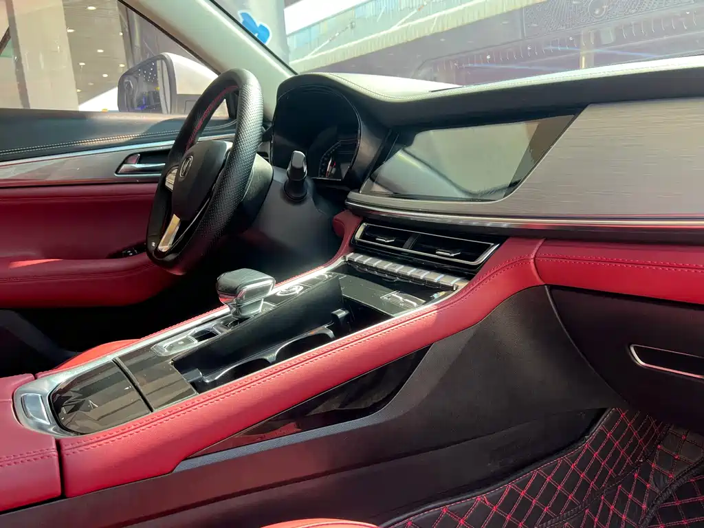 Changan CS85 COUPE — фото 11