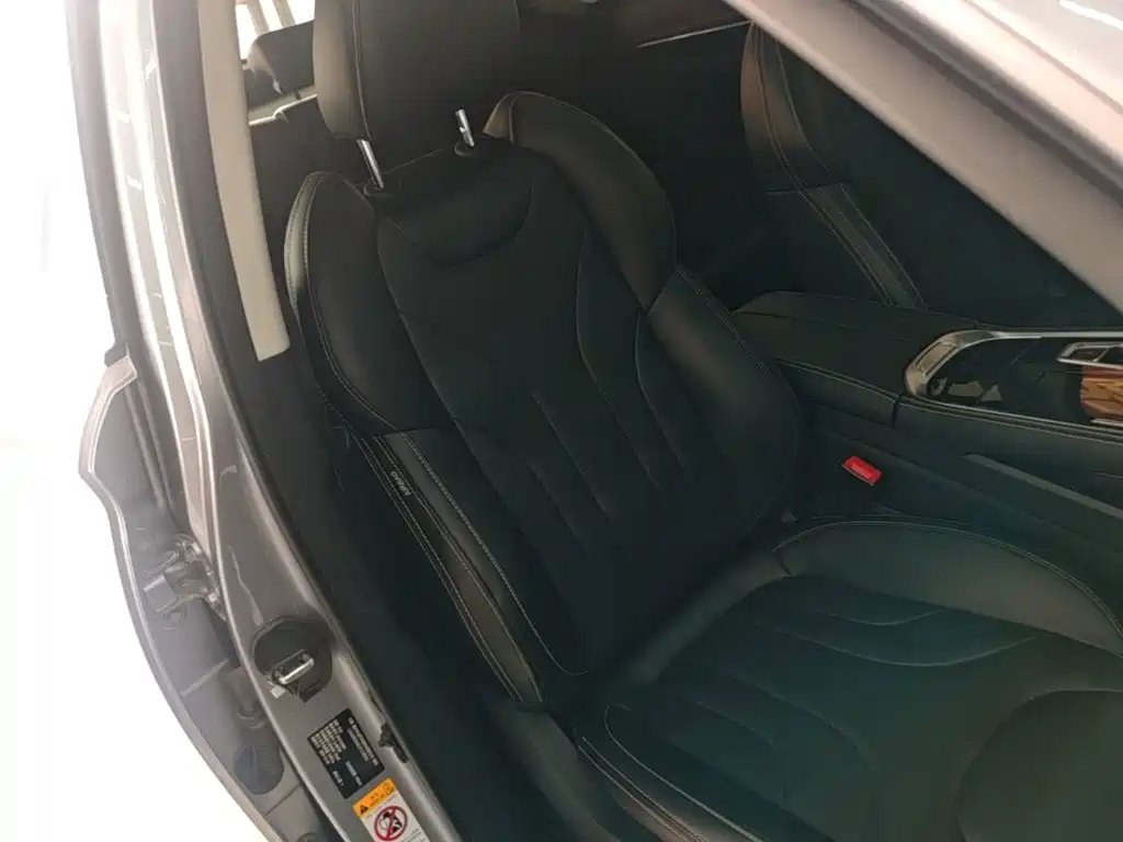 Changan CS85 COUPE — фото 24