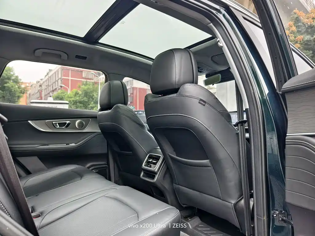 Chery Tiggo 8 PRO — фото 10