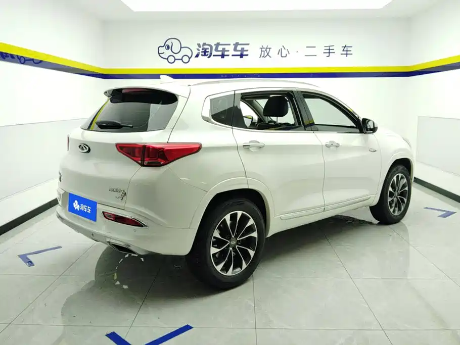 Chery Tiggo 7 — фото 3