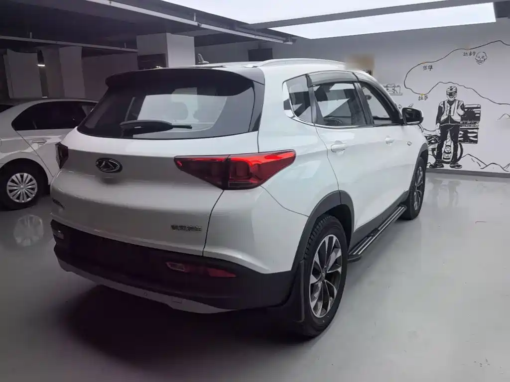 Chery Tiggo 7 — фото 6