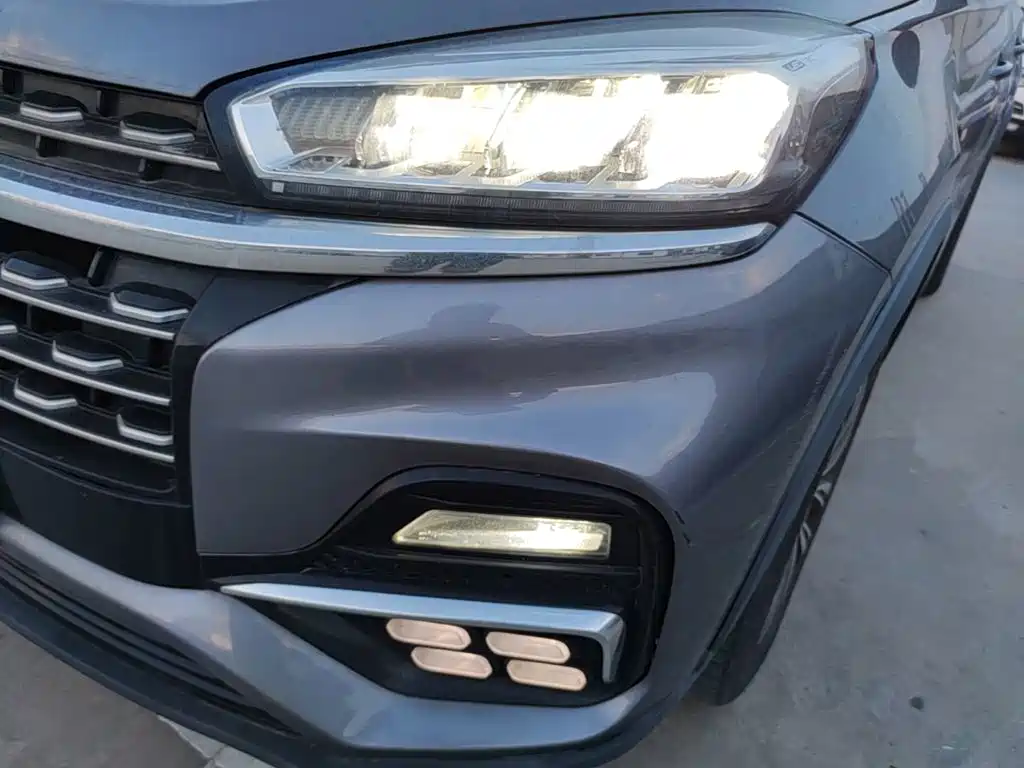Chery Tiggo 8 — фото 23