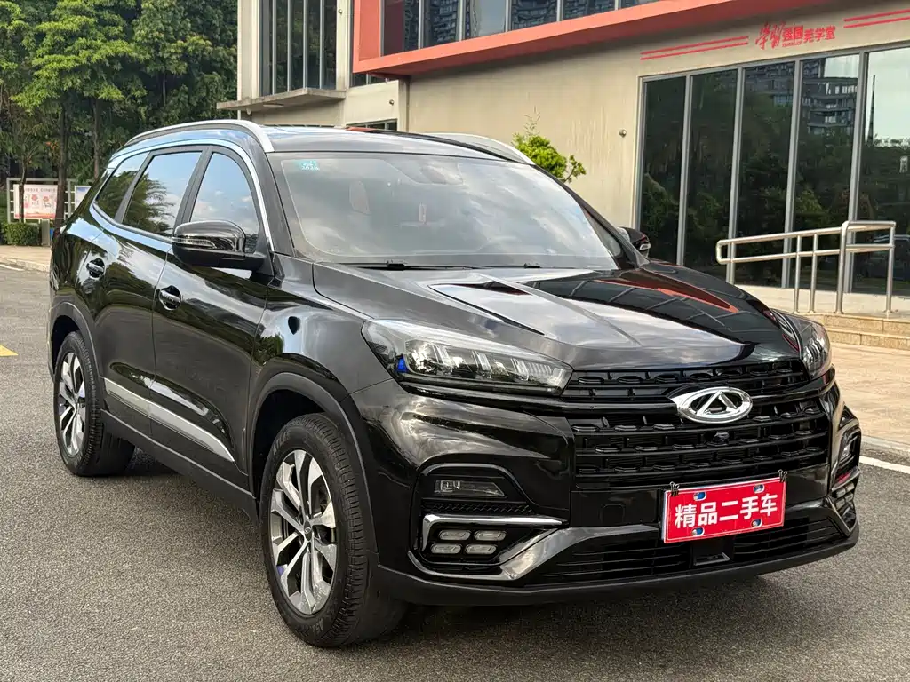 Chery Tiggo 8 — фото 3