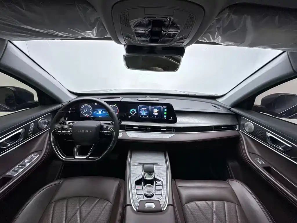Chery Tiggo 8 PRO — фото 4