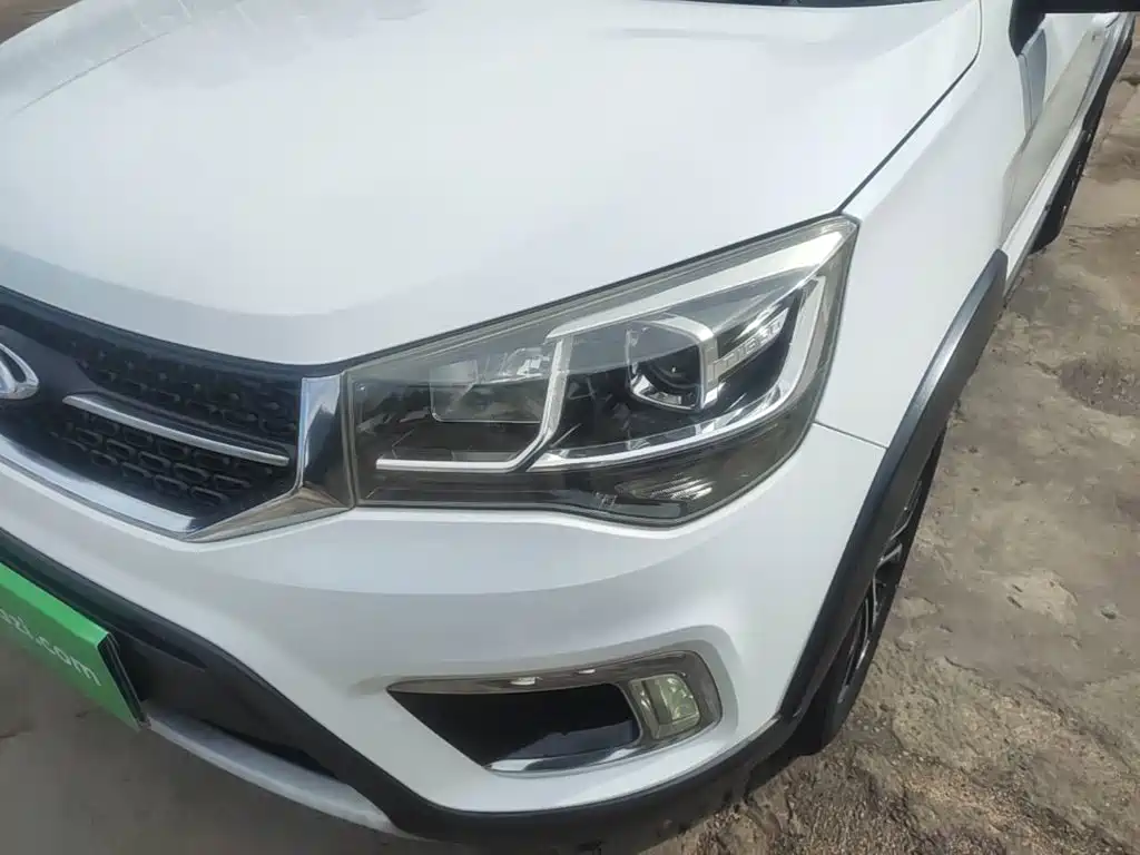 Chery Tiggo 3x — фото 23