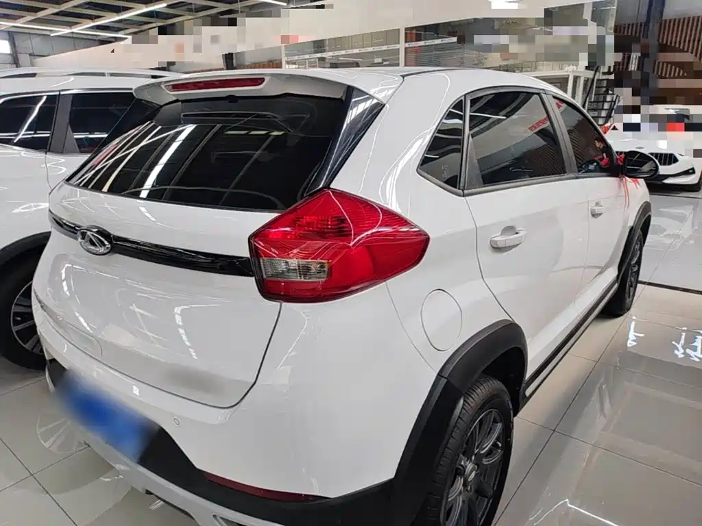 Chery Tiggo 3x — фото 6