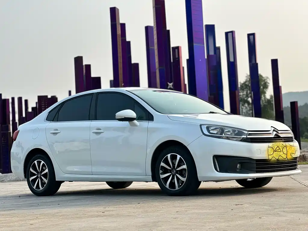 Citroen C4 — фото 6