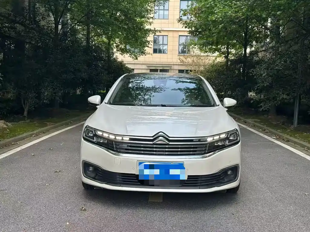 Citroen C6 — фото 2